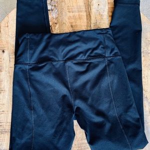 DONATED Victoria Secret Sport leggings Black